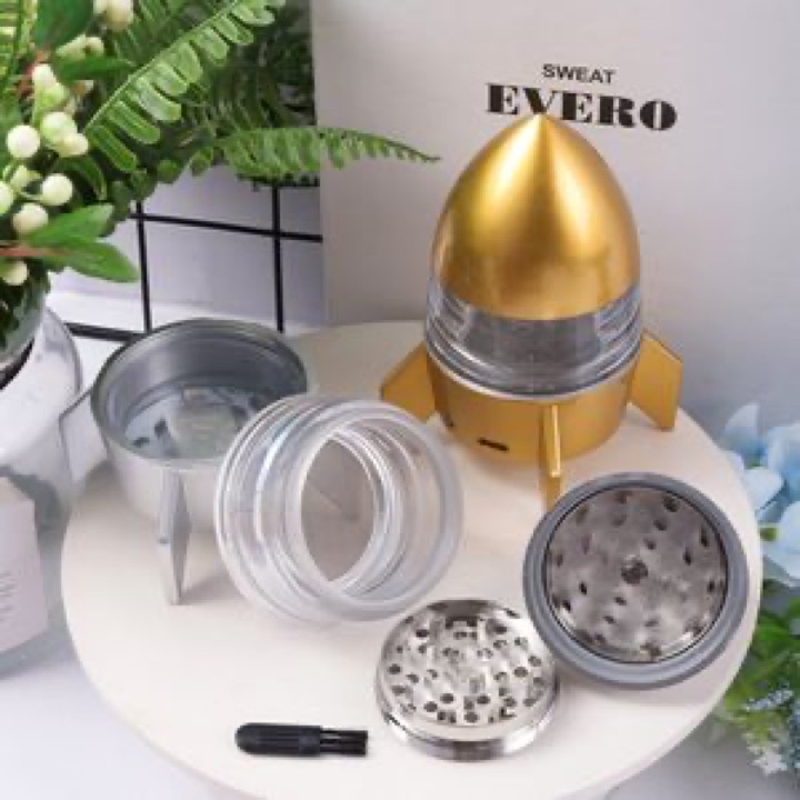 Modern Rocket-Shaped Zinc Alloy Four-Layer Grinder with Lighter wholesale product image