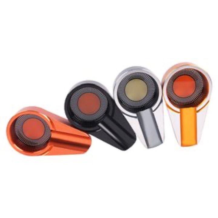 Modern Aluminum Alloy Accessory Ashtray with Elegant Gift Box wholesale product image