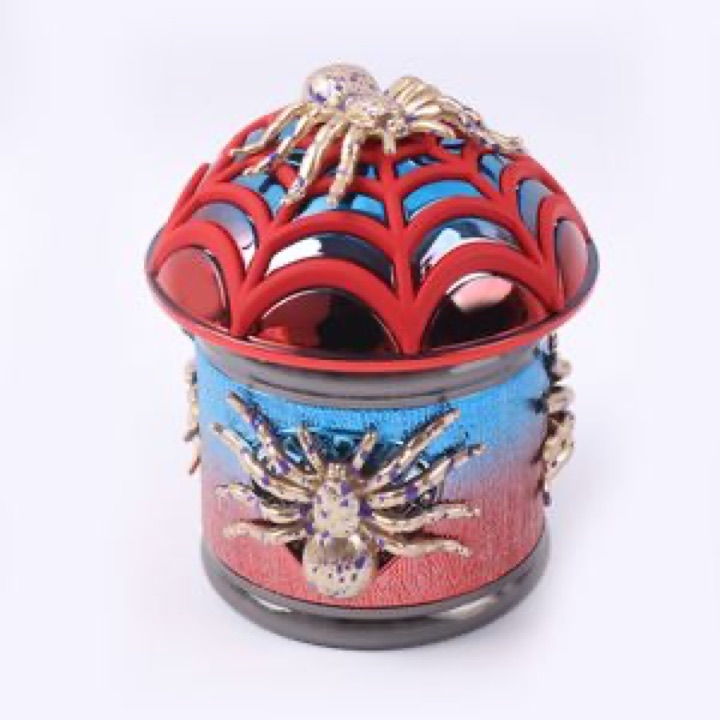 Premium Handheld 2-Layer Metal Grinder in Unique Spider Design wholesale product image