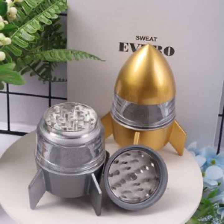Creative Rocket Shaped 4 Layer Portable Manual Metal Botanical Grinder Made Durable Zinc Alloy... wholesale product image