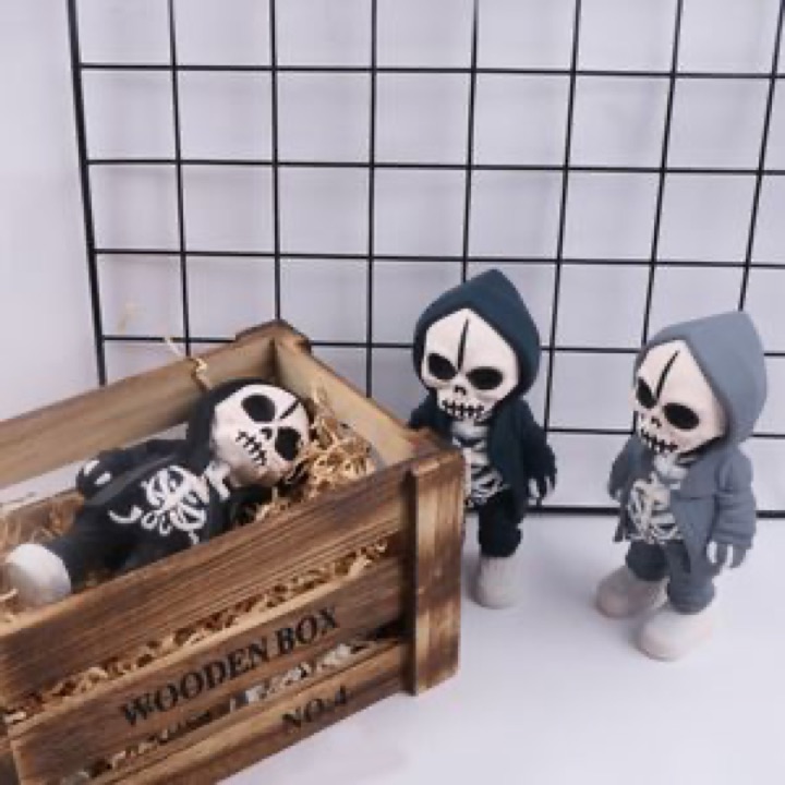 Unique Skull Head Manual Grinder for Fashionable Accessory Buyers wholesale product image